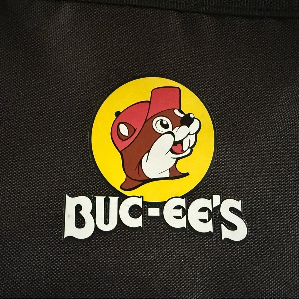 Buc-ee's Black Travel insulated lunch bag. Back2School